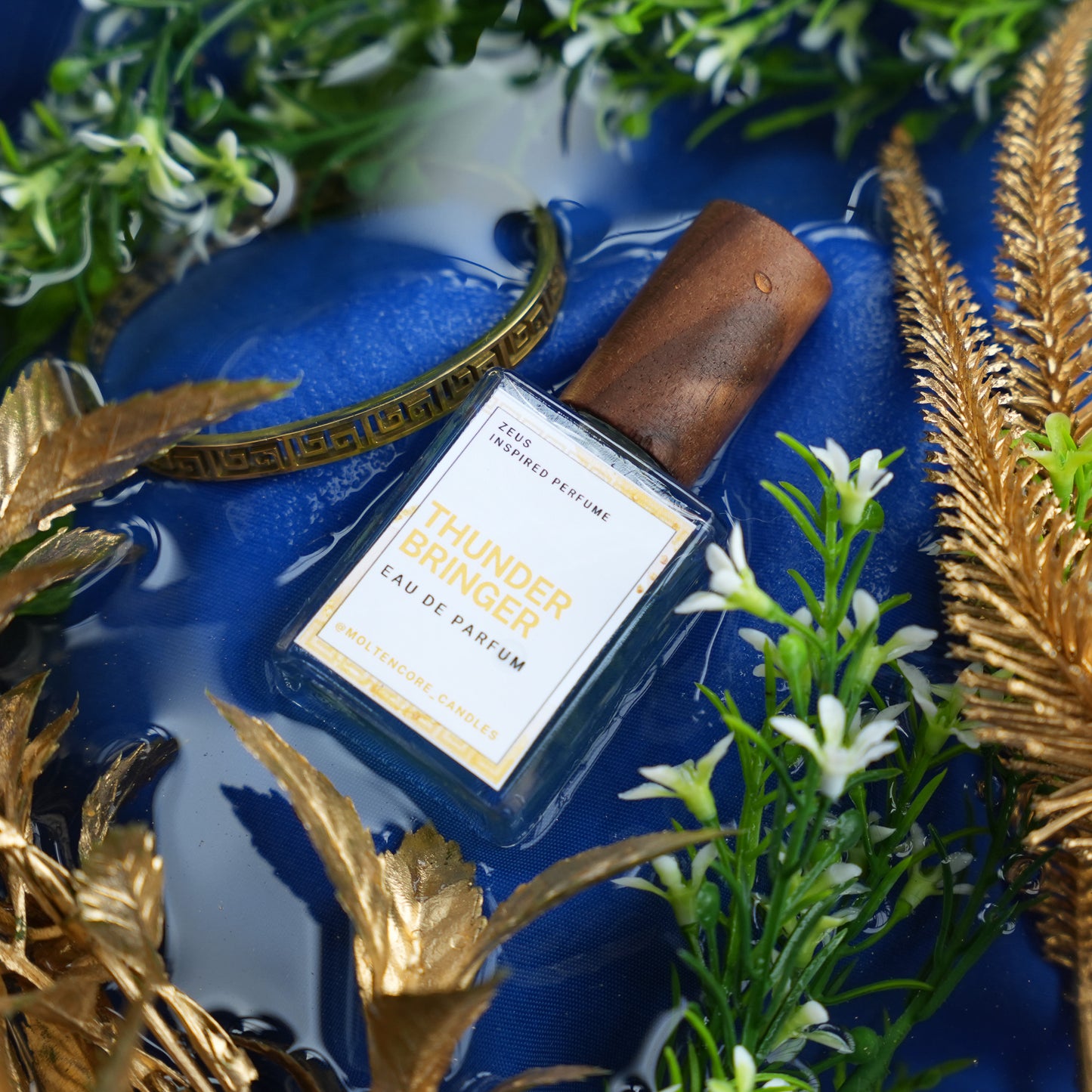 ZEUS - inspired fragrance - character perfumes by moltencore candles