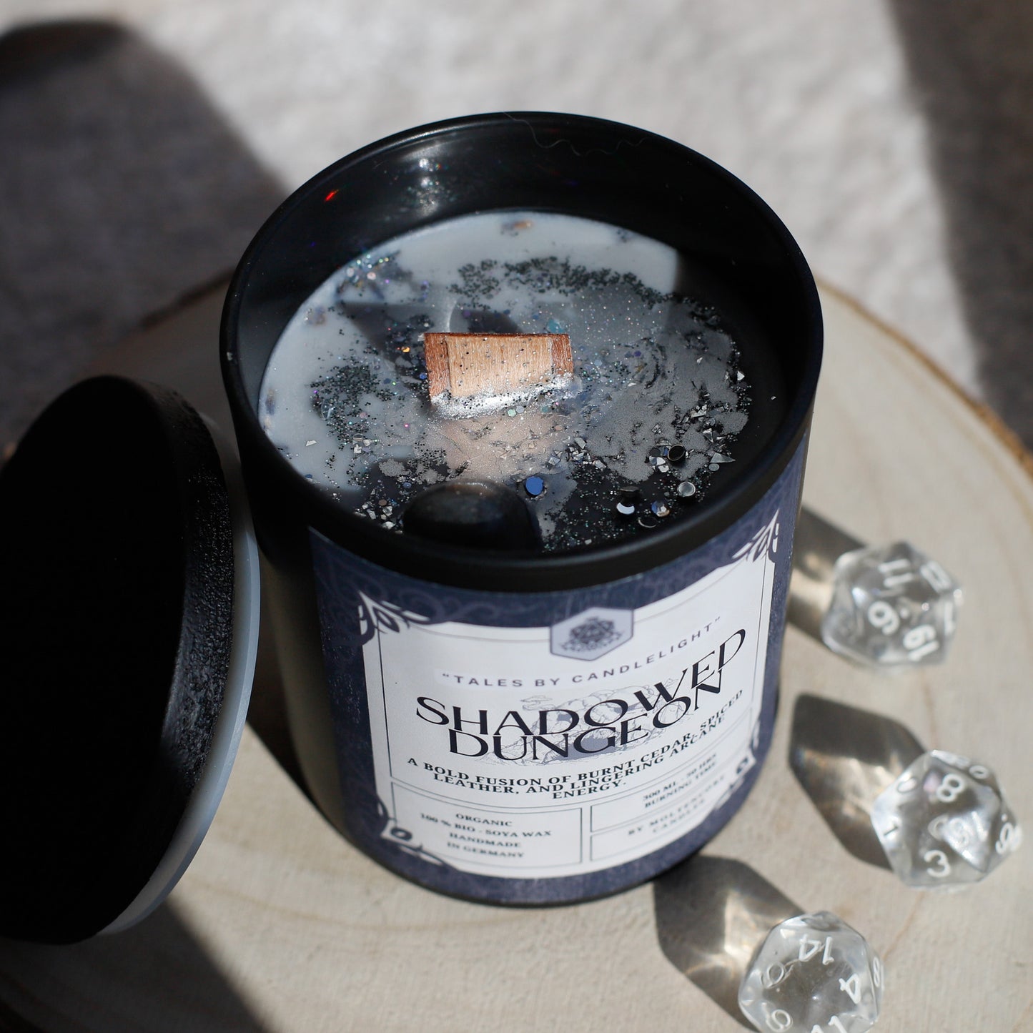 Shadowed Dungeon scented soy candle - "Tales by Firelight" 300 ML