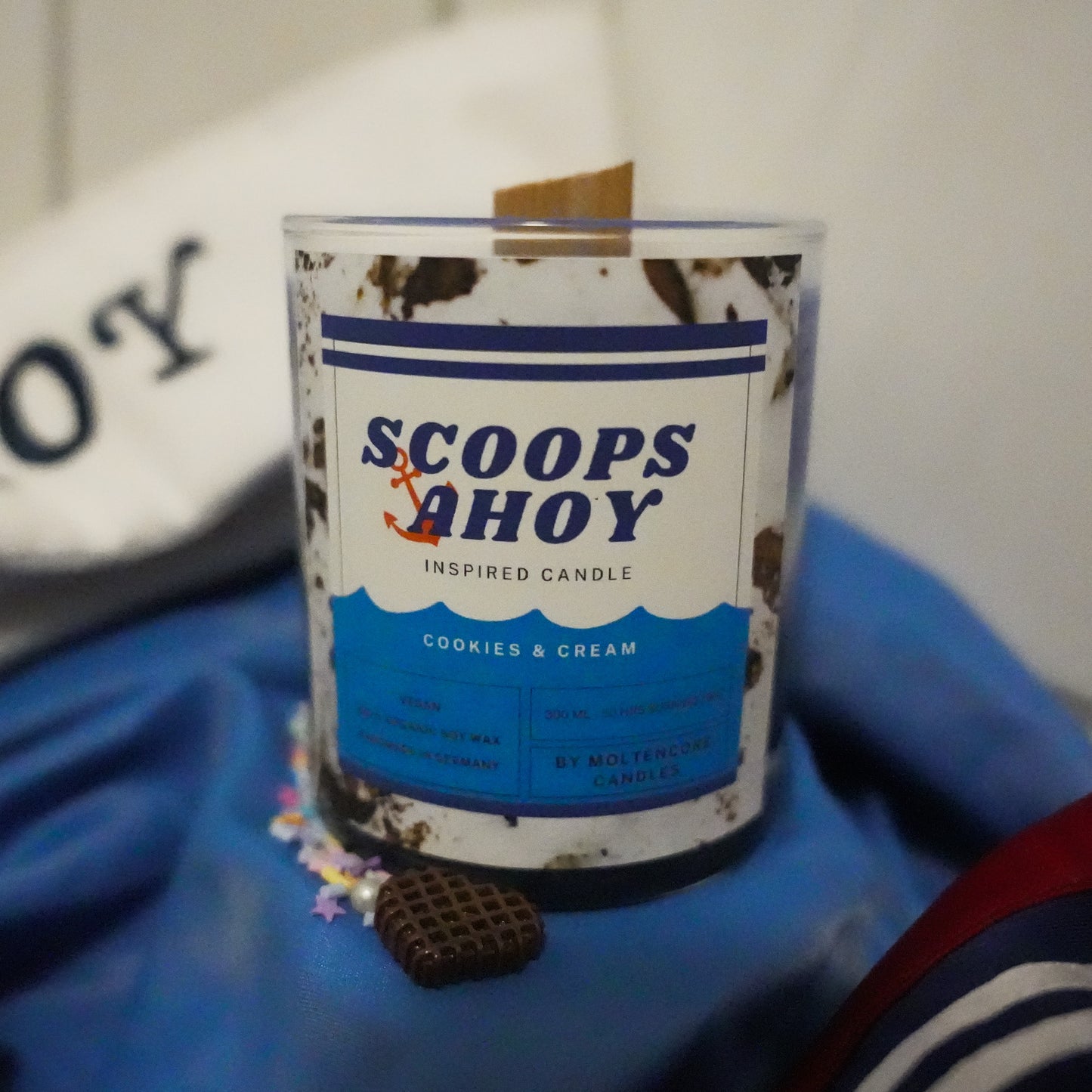 [LIMITED] SCOOPS AHOY - Stranger Things inspired Soy Candle 300 ML