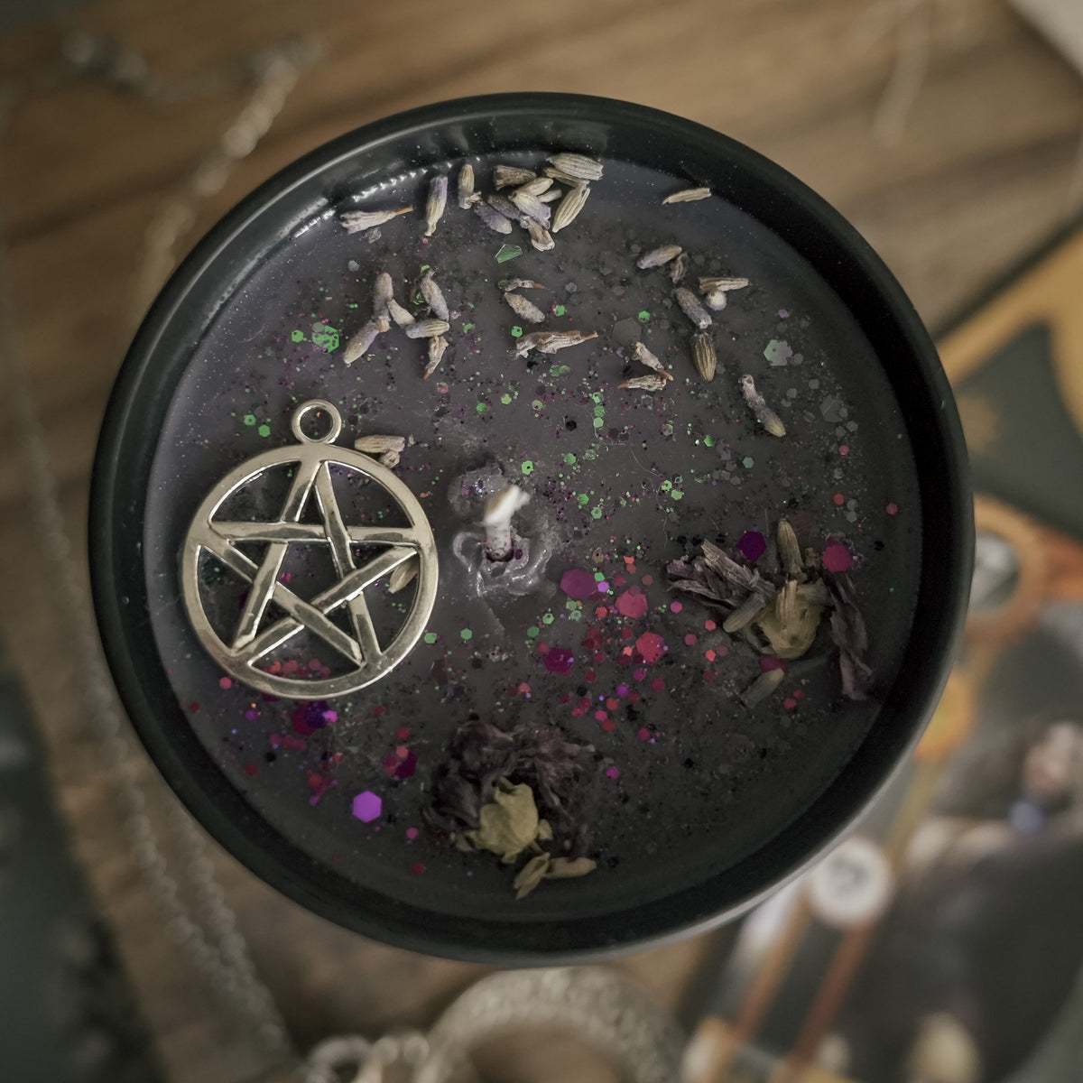 Yennefer inspired candle - The Witcher inspired soy candle 300 ML