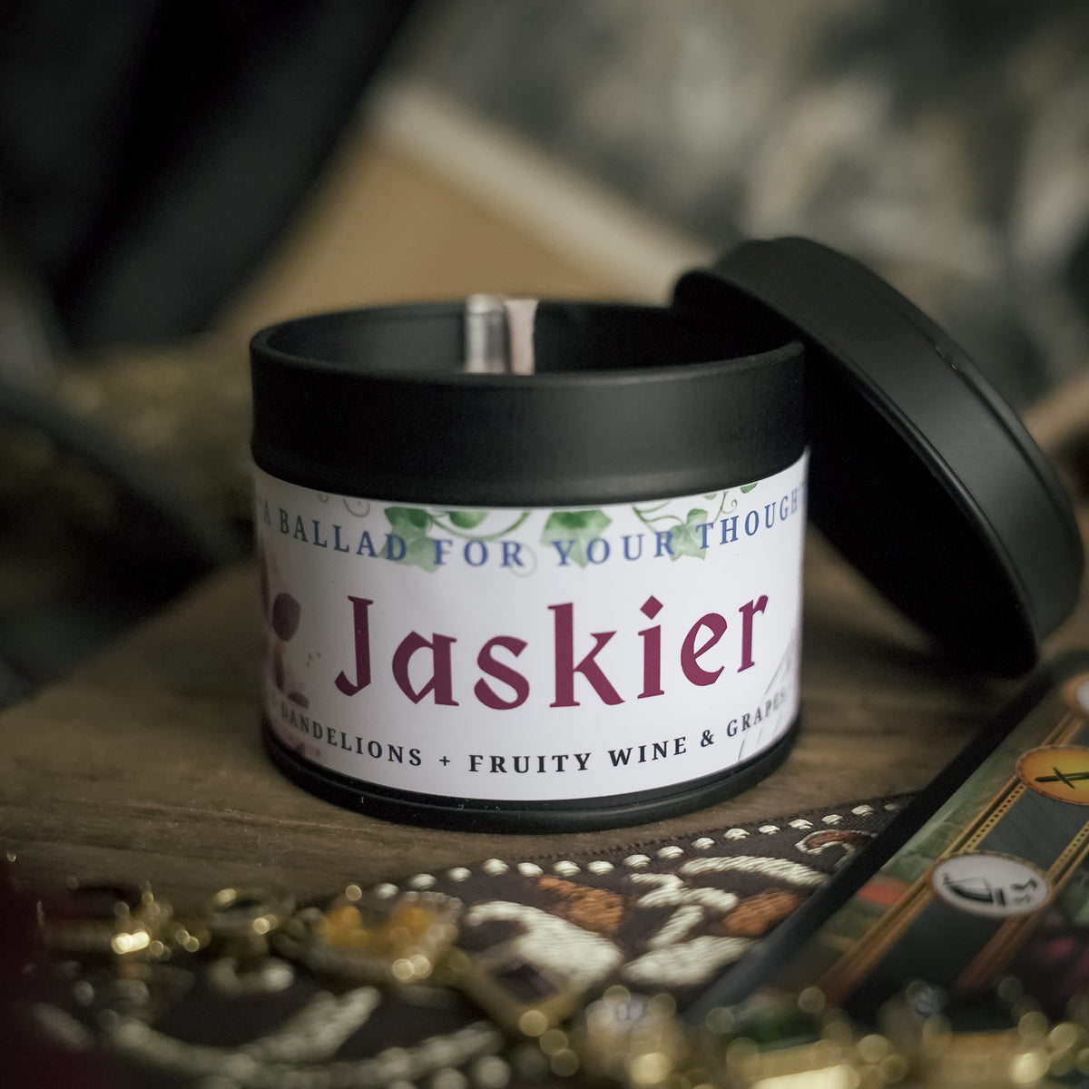 Dandelion/ Jaskier inspired candle - The Witcher inspired soy candle 100 ML